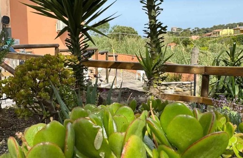 Procchio Apartment | Casa Vanna - One Bedroom Apartment, Sleeps 4
