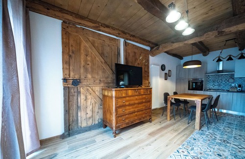Cison di Valmarino House | Casa Vecchia Mura - Apartment 2 - 5 minutes from Cison di Valmareno