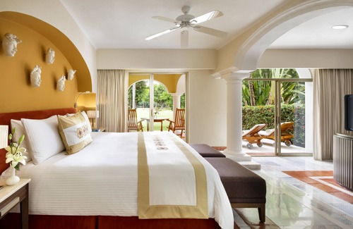 Marina Vallarta Resort | Casa Velas Adults Only All Inclusive