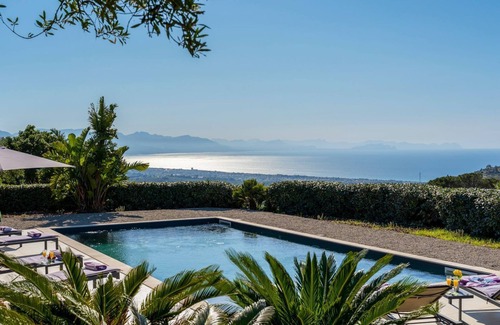 Gratteri Villa | Casa Victoria - Four Bedroom Villa, Sleeps 8
