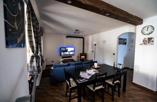 Baio Dora Apartment | CASA ZAN arte & outdoor verso la Valle d'Aosta