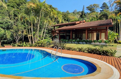Itaipava House | Casakor, beautiful villa in Itaipava, 4 bedrooms, pool, tennis court,