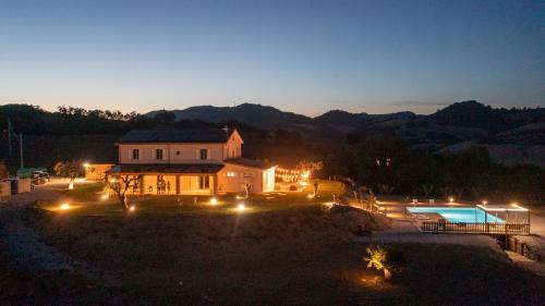 Serrungarina Apartment | CASAL DEL SOLE - La Ginestra