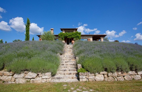 Todi Villa | Casale Delle Lavande 10, Emma Villas