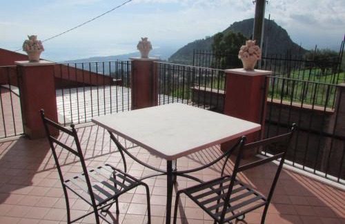 Castelmola House | Casale Di Caterina