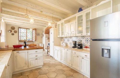 Montegrossi Villa | Casale Montelucci In Gaiole in Chianti, Tuscany