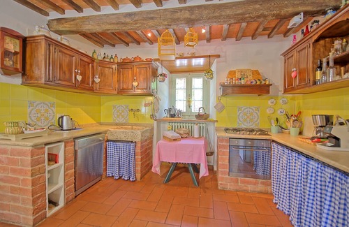 San Pietro a Cegliolo Villa | Casale San Martino - Country House Rental in Valdichiana, Tuscany.