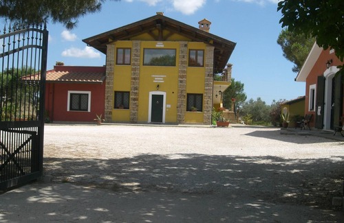 Zona XXVI Castel di Decima Other | Casale Trigoria, surrounded by greenery, a stone's throw from the city and the sea