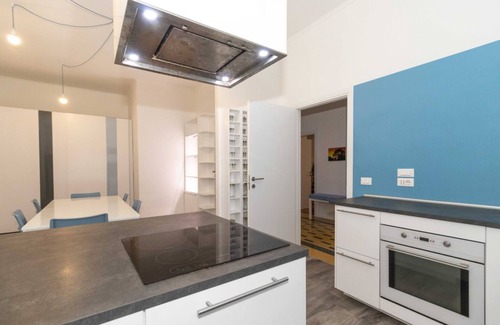 Cit Turin Apartment | Casalis Elegant Apt w/Parking x6
