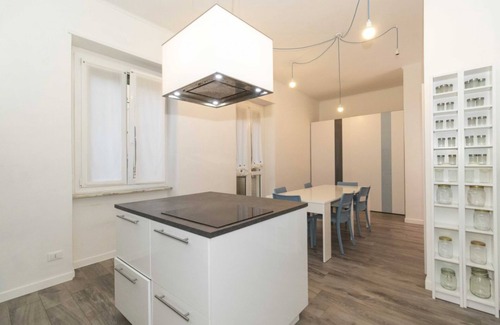 Cit Turin Apartment | Casalis Elegant Apt w/Parking x6