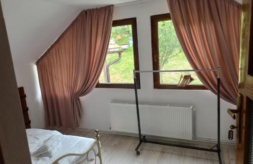 Ciresu House | CasAndi