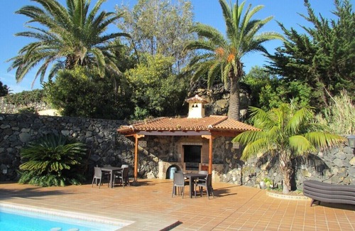 Brena Alta Villa | Casas Bungalows Los Pajeros