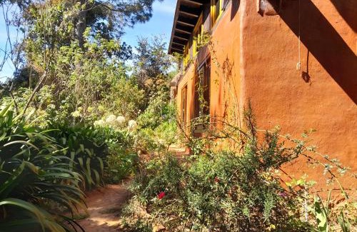San Jose del Pacifico Ski Chalet | Casas Redondas