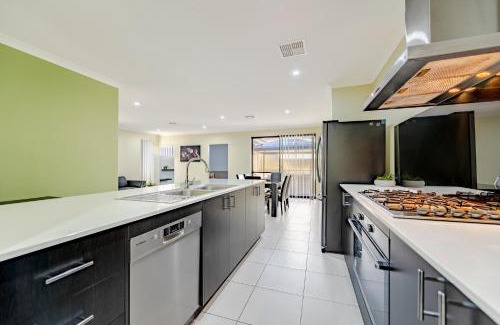 Lakelands House | Cascade Comfort