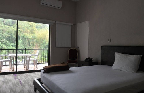 St. Anns Hotel | Cascadia Hotel