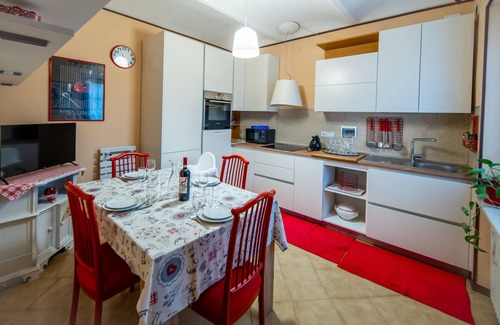 Magliano Alfieri Apartment | Cascina D'Ghistu "B"