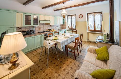 Magliano Alfieri Apartment | Cascina D'Ghistu