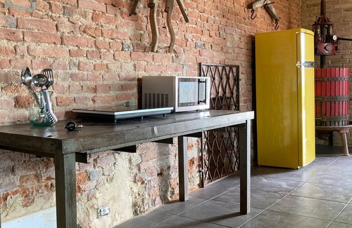 Belveglio House | Cascina Flo Relais: villa with Jacuzzi