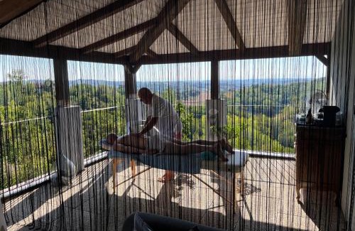 Montaldo Scarampi Bed & Breakfast | Cascina GianTino suite Cantina - G A Y - M E N - O N L Y