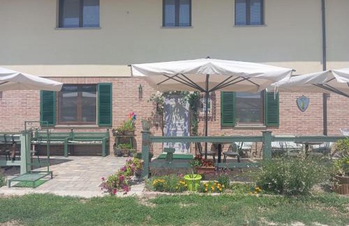 Santena House | CASCINA LAI - Oasi Naturalistica - Camere private