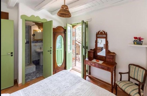 Sant'Ambrogio House | Case Saponara