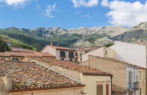 Castelbuono Apartment | Case Spazioscena - Euterpe