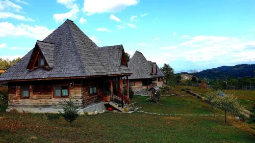 Botiza House | Casele de vacanta Luca & Vicentiu