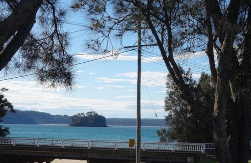 Sunshine Bay Resort | Caseys Beach Holiday Park