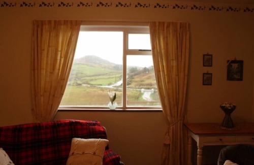 Donegal Cottage | Cashelmore Cottage - mountain/countryside views