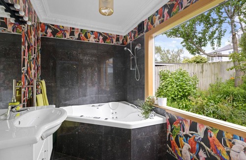Cashmere House | Cashmere Views Family Home