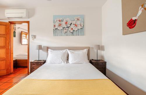 Frechas House | Casinha da horta