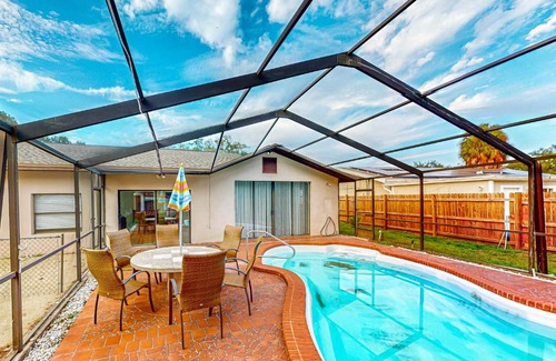 Orient Park House | Casino Castaway