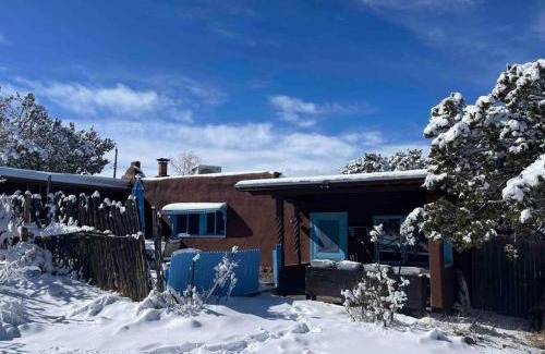Seton Village House | Casita Azul, Historic and Cozy Santa Fe Adobe