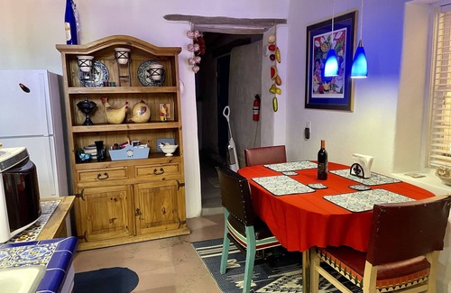Mesilla House | Casita Azul, Mesilla Plaza Only Steps Away