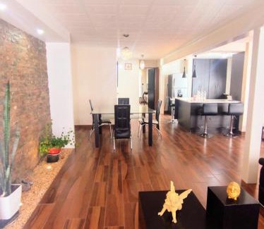 San Luis Potosi House | Casita cálida