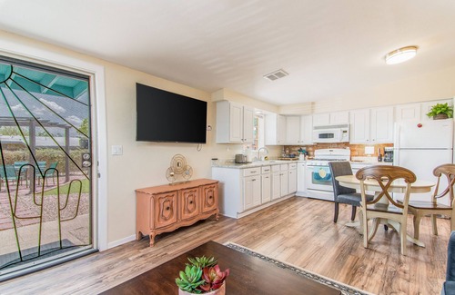 The Garden District House | Casita C In Central Tucson