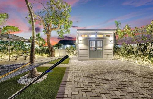 Mango Groves House | Casita Lake Worth - BEACH LIFE!