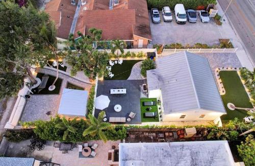 Mango Groves House | Casita Lake Worth - BEACH LIFE!