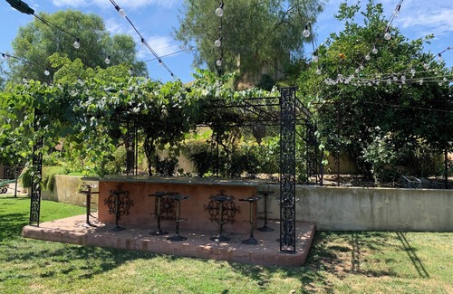 Colton House | Casita on beautiful 10 ac only 3 miles from Loma linda University