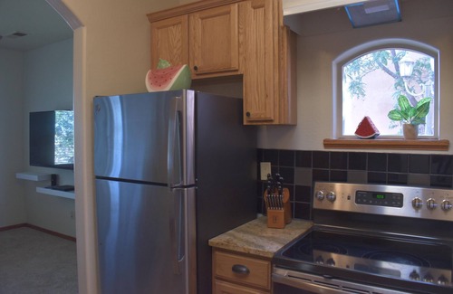Rio Rancho Villa | Casita, with views of Volcanoes, and the Sandia Mountains.