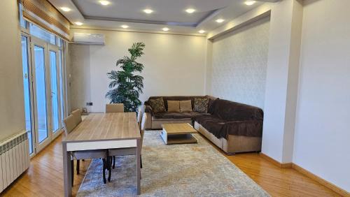 Baku Old Town Apartment | Caspian sea view