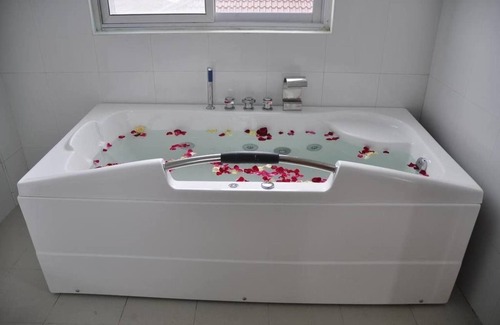 Nyaungshwe Hotel | Cassiopeia Hotel