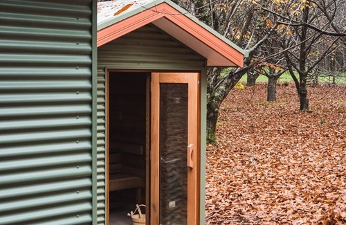 Narbethong Cottage | Castanea Chestnut Glade {no pets}