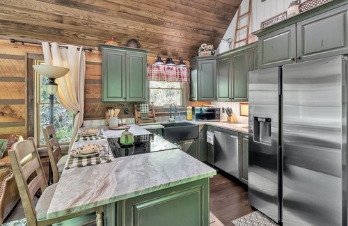 Waynesville Cabin | CastAway Waterfront Rustic Cabin Very Private With Outdoor Cabana