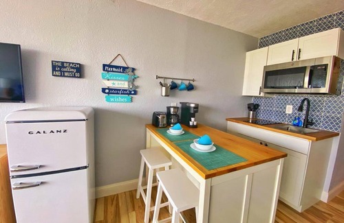 Daytona Beach Apartment | Castaways Resort Studios