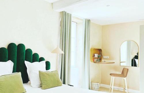 Morey-Saint-Denis Hotel | Castel de Très Girard - Hotel & Restaurant - Teritoria