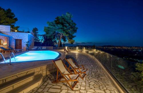 Lagopodo Villa | Castelli Villa