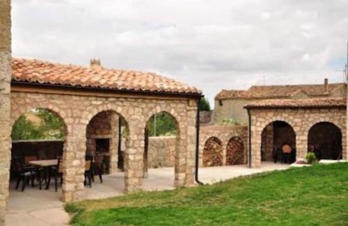 Sasamon House | Castillo Eugenio