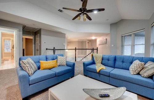McKinney Villa | CastilloDeBastille