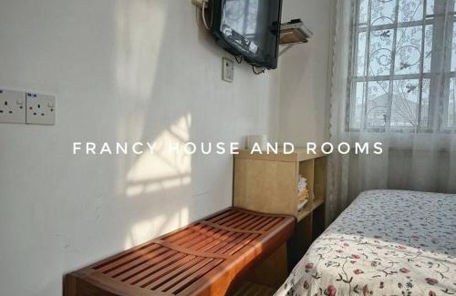 Taman Pakatan House | Castle Bungalow In Bercham Ipoh